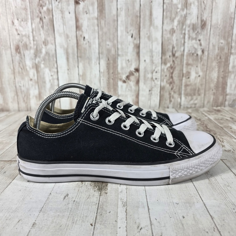 Converse Chuck Taylor All Star Low Top Black White Sneakers M9166 Womens 9.5